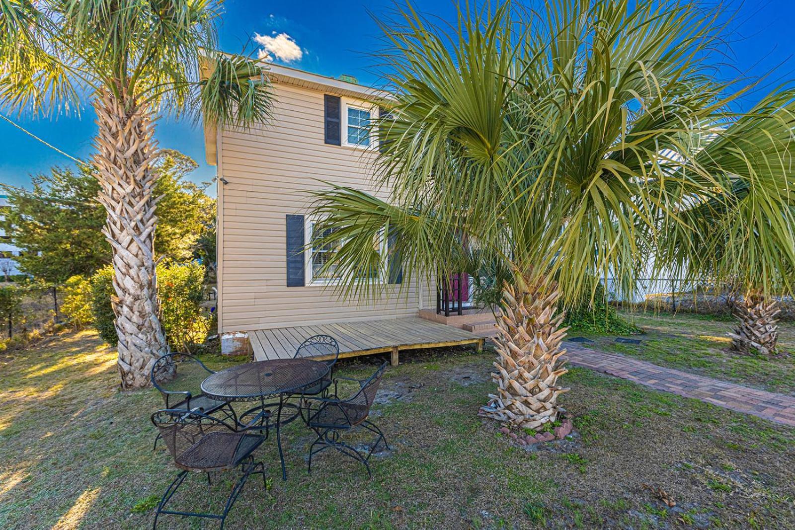 Dazzling Centrally Located Ocean View W 2 Kings, Huge Private Yard, 2 Decks, Firepit, Bbq Myrtle Beach Bagian luar foto