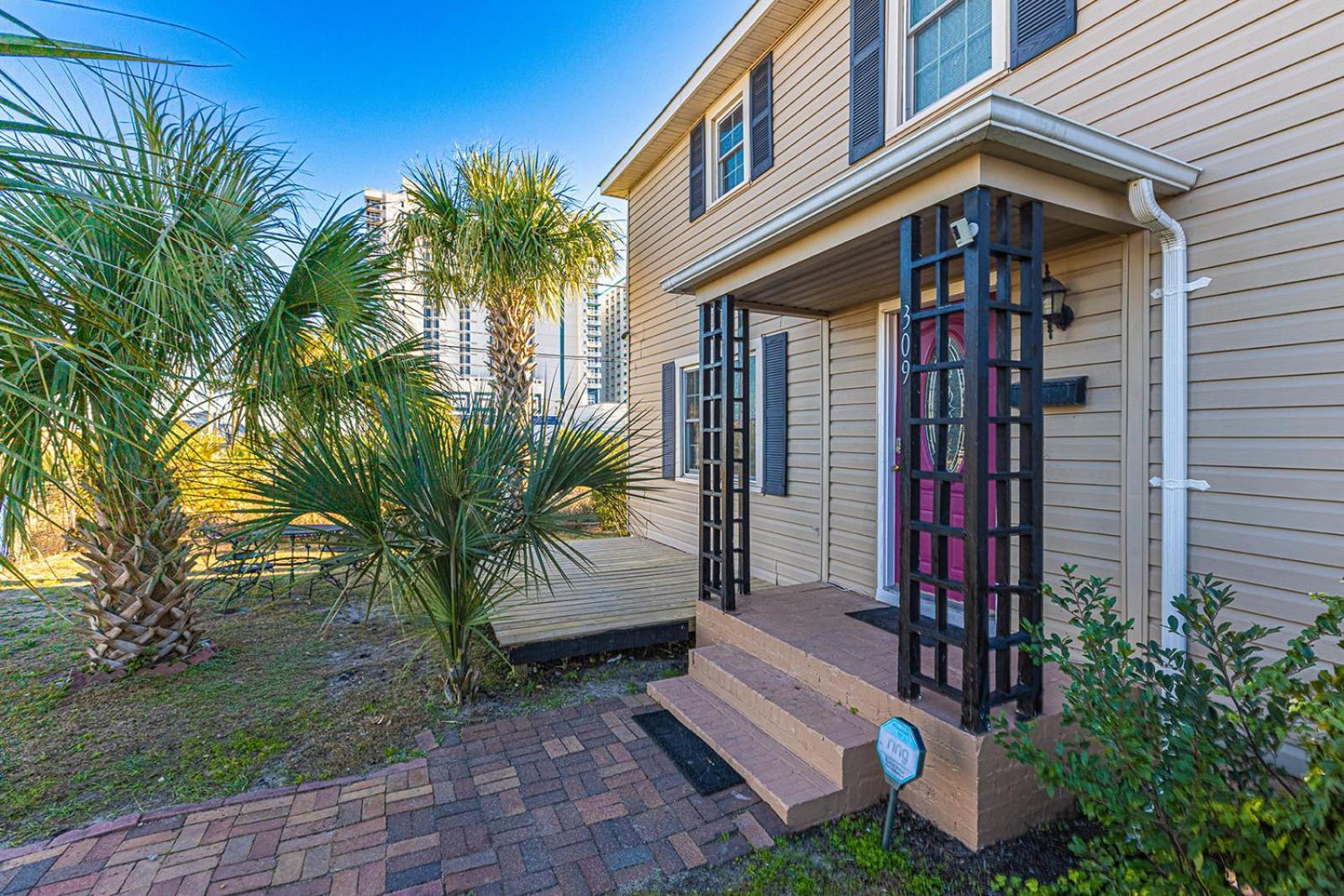 Dazzling Centrally Located Ocean View W 2 Kings, Huge Private Yard, 2 Decks, Firepit, Bbq Myrtle Beach Bagian luar foto